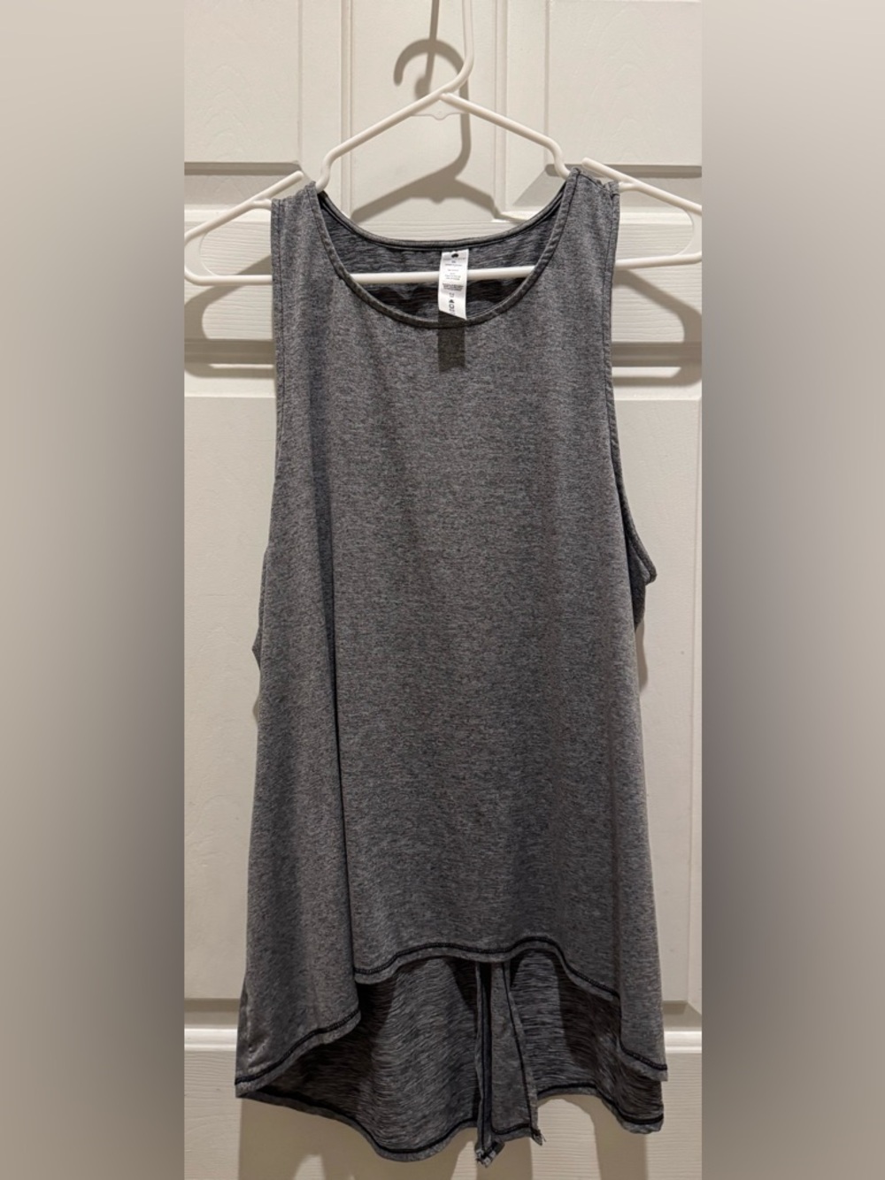 Yogalicious Tank Top Size XL